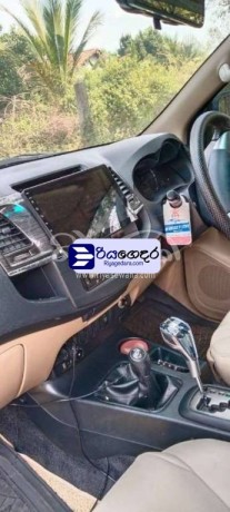 toyota-fortuner-2013-suv-big-4