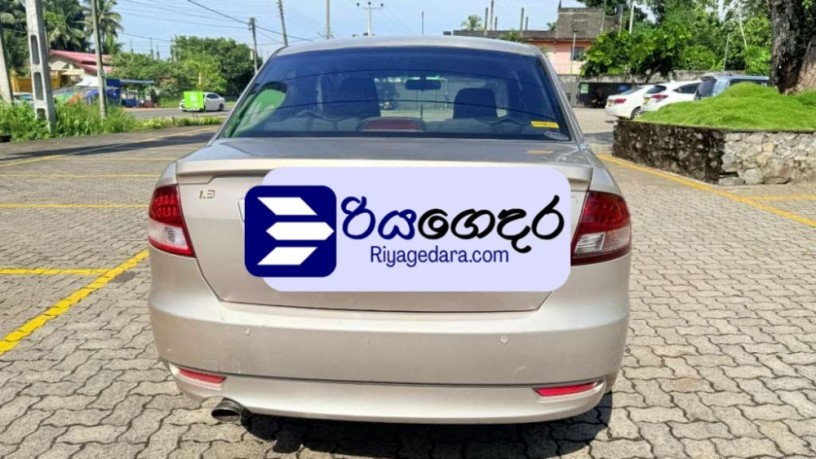 proton-saga-2011-car-big-4