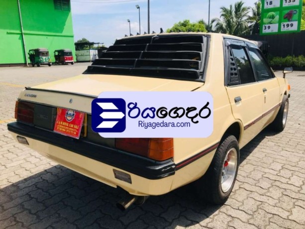 mitsubishi-lancer-1981-car-big-4