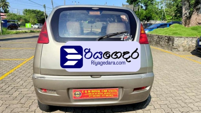 micro-trend-2010-car-big-4