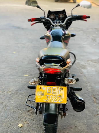 discovery-125cc-big-7