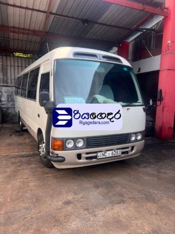 toyota-coaster-2016-bus-big-0