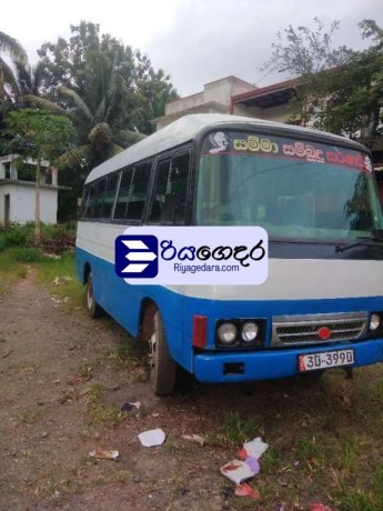 mitsubishi-rosa-1983-bus-big-2