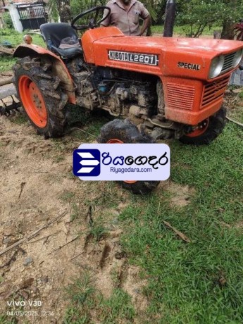kubota-l2201-dt-2022-tractor-unregistered-recondition-big-1