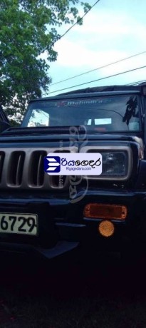 mahindra-bolero-2010-tractor-big-3