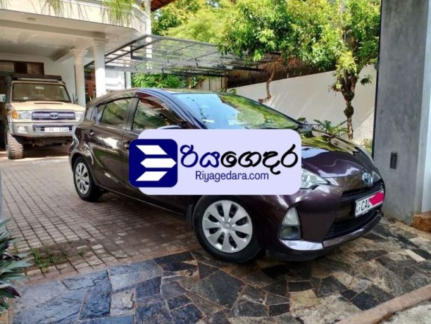 toyota-aqua-s-grade-2014-car-big-2