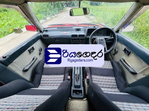 mitsubishi-lancer-box-1981-car-big-4