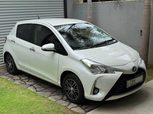toyota-vitz-edition-2-2018-big-2