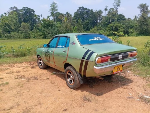 nissan-sunny-b211-big-7