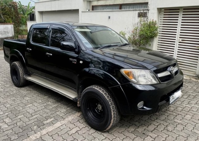 hilux-2006-big-2