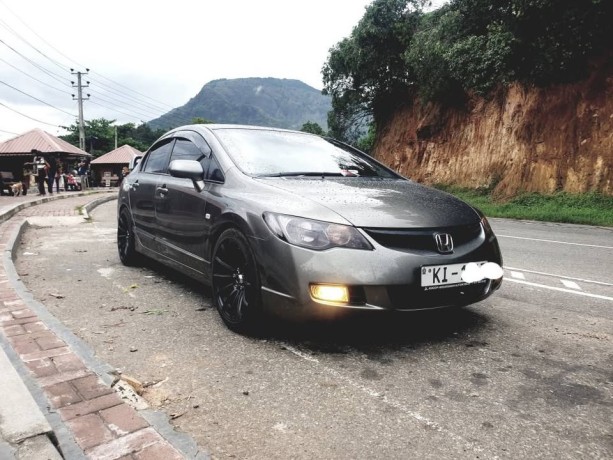 honda-civic-fd4-2007-big-0