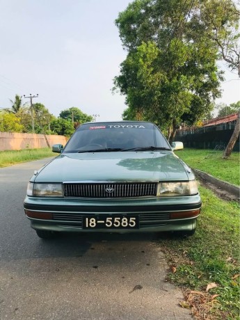 toyota-corona-at-170-1991-big-4