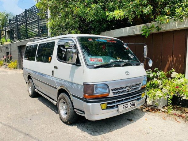 toyota-dolphin-1994-1999-big-6