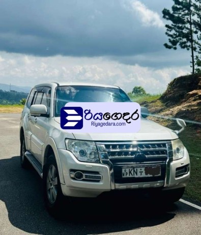 mitsubishi-montero-2008-suv-big-0