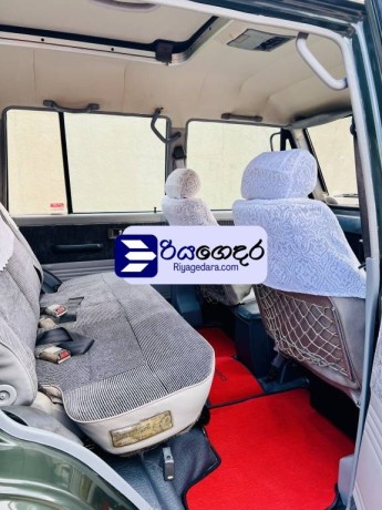 mitsubishi-pajero-turbo-wagon-1988-suv-big-5