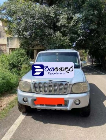 mahindra-scorpio-2003-suv-big-0