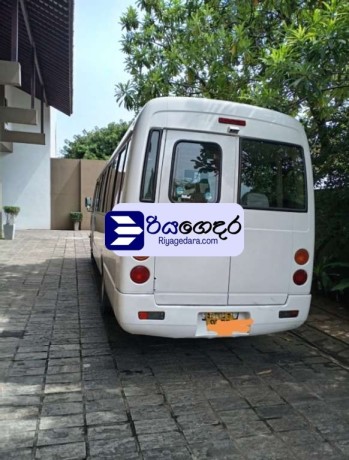 mitsubishi-rosa-2012-bus-big-2