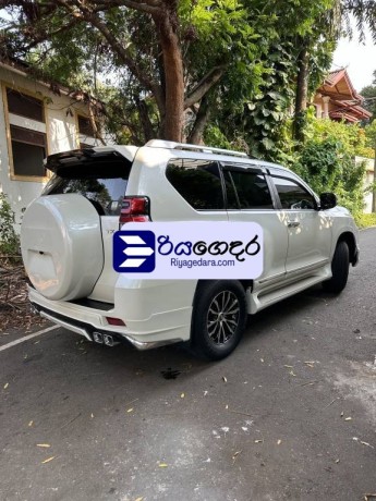 toyota-land-cruiser-prado-diesel-150-2014-suv-big-2
