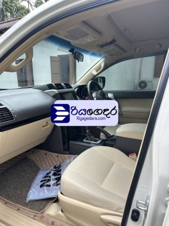 toyota-land-cruiser-prado-diesel-150-2014-suv-big-3