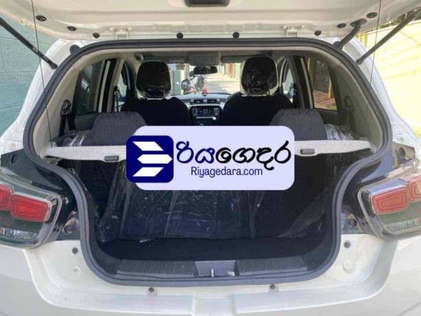 mahindra-kuv-100-2020-suv-big-4