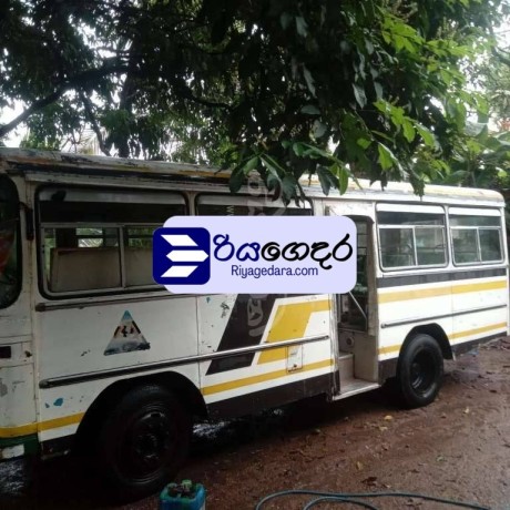 tata-909-1990-bus-big-1