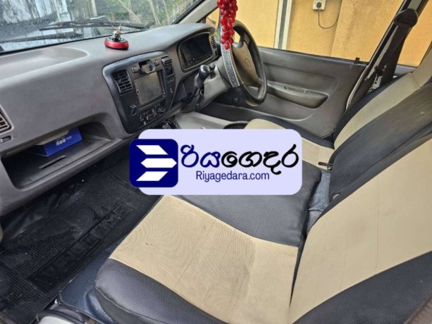 toyota-townace-2002-lorry-big-2