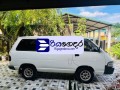 toyota-townace-1992-van-small-4