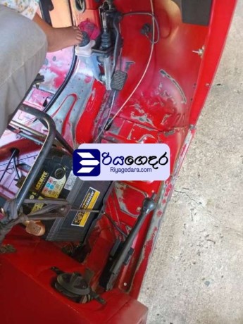 bajaj-re-205-2013-three-wheel-brand-new-big-1