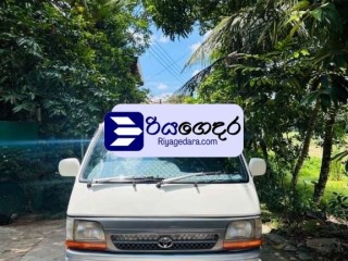 toyota-dolphin-1997-van