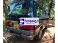 nissan-2006-nissan-2000-van-small-2