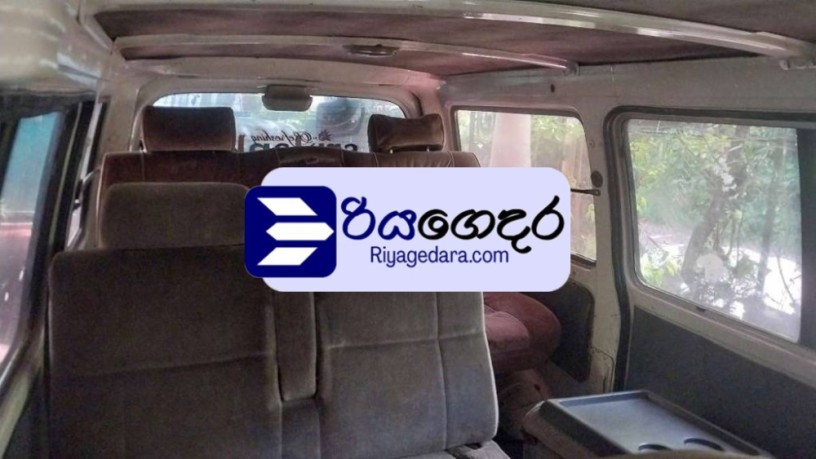 nissan-plastic-bupper-1999-van-big-4