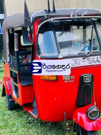 bajaj-re-2004-three-wheel-big-1