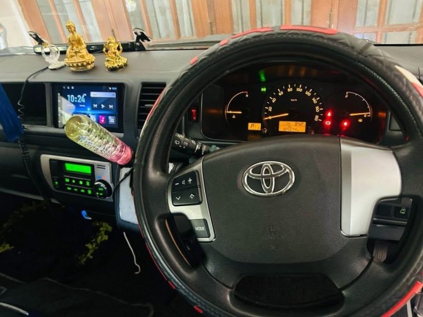 toyota-kdh-223b-2017-big-4