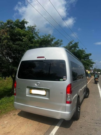 toyota-kdh-223b-2017-big-8