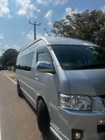 toyota-kdh-223b-2017-big-6