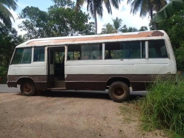 isuzu-jurny-big-3