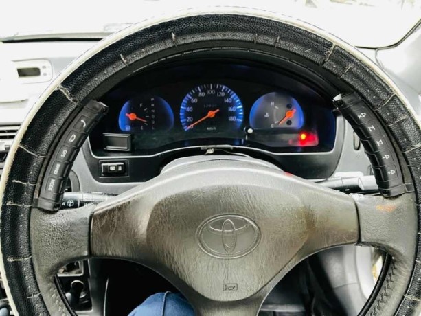 toyota-corsa-limited-silver-2003-big-3