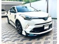 toyota-chr-gt-hybrid-zyx10-2017-small-0
