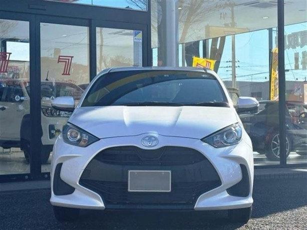 toyota-yaris-g-2022-big-0