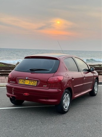 peugeot-206-2002-big-0