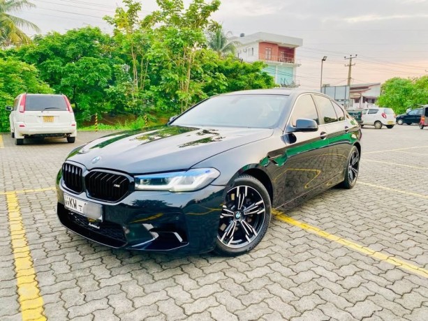 bmw-520d-with-g30-body-kit-upgrade-2012-2013-big-0