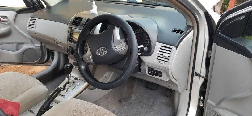 toyota-axio-x-2007-big-3