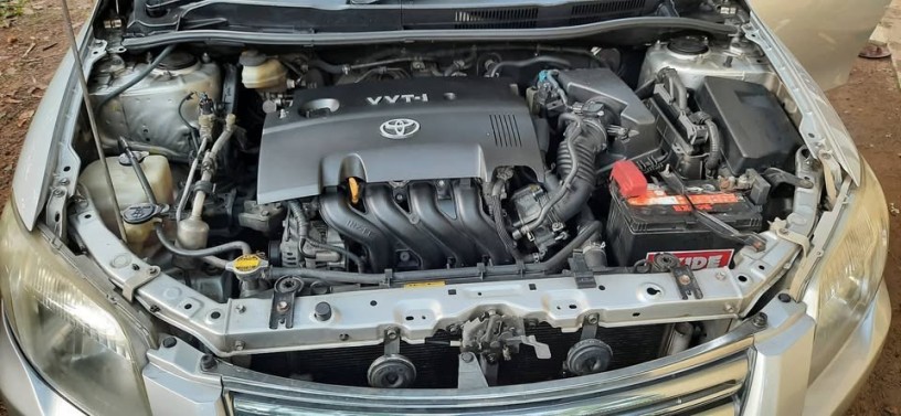 toyota-axio-x-2007-big-2
