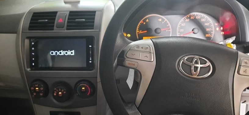 toyota-axio-x-2007-big-5