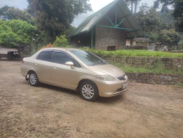 honda-fit-area-big-6