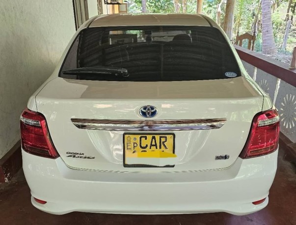 toyota-axio-g-grade-automatic-hybrid-1500cc-2016-big-1
