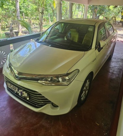 toyota-axio-g-grade-automatic-hybrid-1500cc-2016-big-3