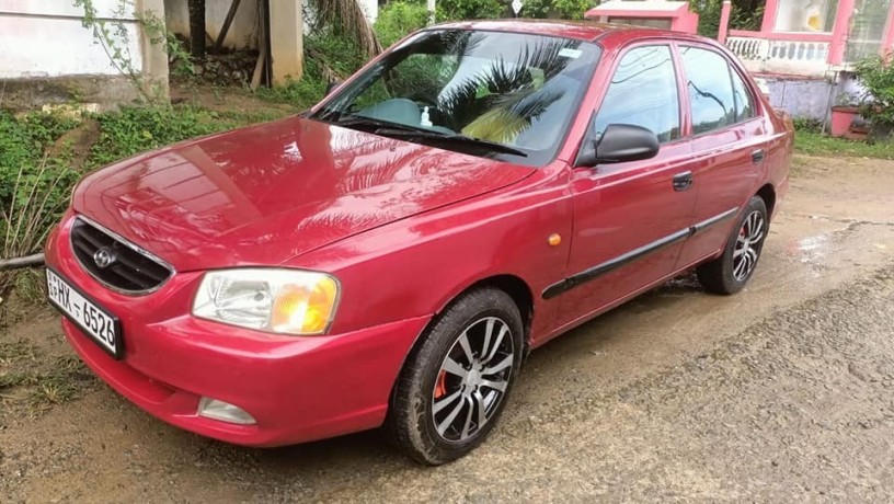 hyundai-accent-2004-big-2