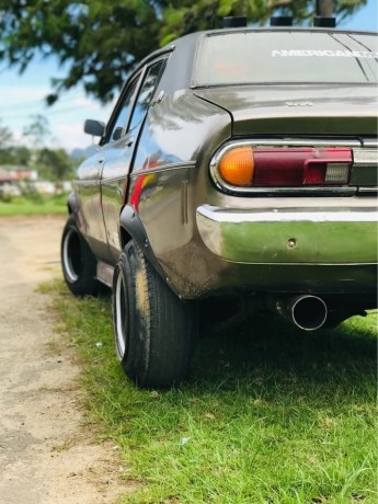 nissan-sunny-b211-gl-edition-big-3