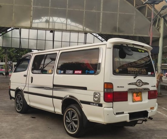 toyota-dolphin-diga-model-2004-big-5